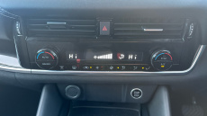 Nissan Qashqai 1.3 DiG-T MH 158 N-Connecta 5dr Xtronic Petrol Hatchback